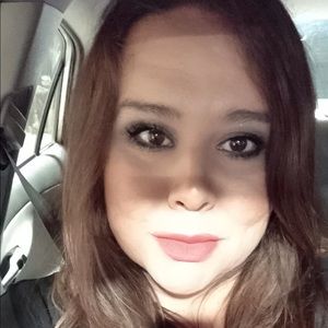 Meet your Posher, Sonia